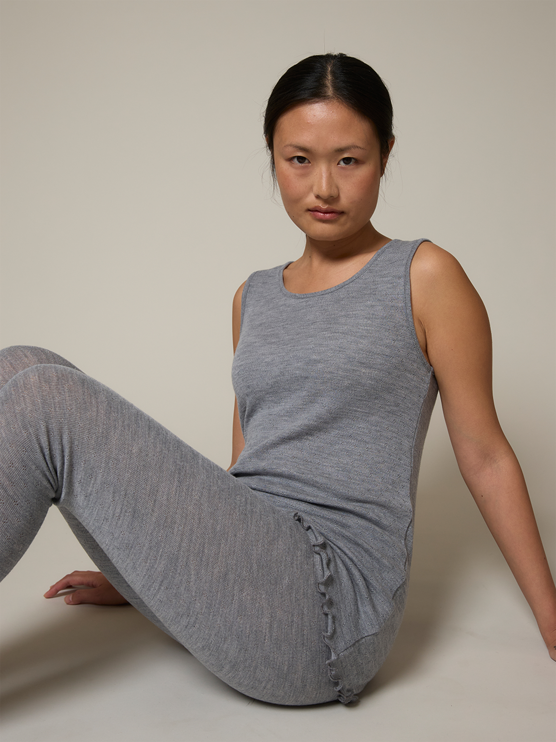 Top eyelet merino